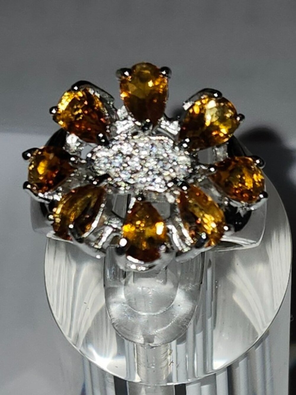 .925 Sterling Silver Orange Citrine Cubic Zirconia Ring Size 7 Value $690